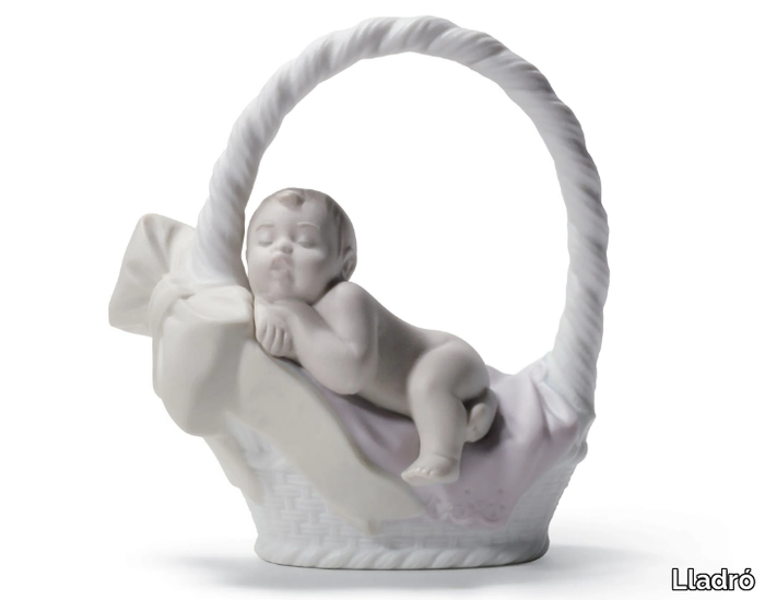 NEWBORN GIRL - Porcelain decorative object _ Lladró