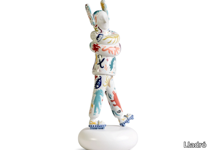 EMBRACED - Porcelain decorative object _ Lladró