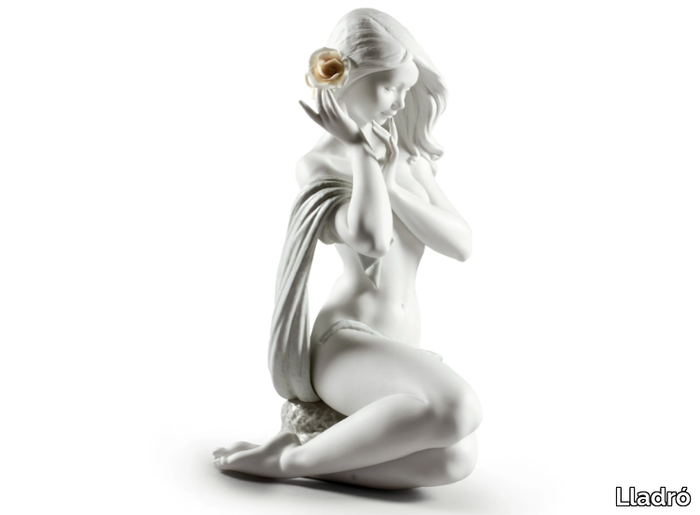 SUBTLE MOONLIGHT WOMAN - Porcelain decorative object _ Lladró