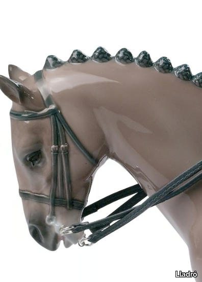 DRESSAGE-WOMAN-Lladró-554777-relfc94ffa5.jpg
