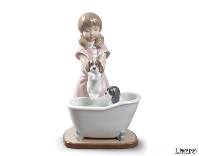 bathing-my-puppies-girl-lladro-535372-reld33a071c.jpg