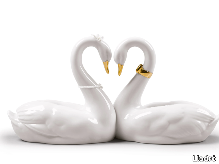 endless-love-swans-lladro-546610-rele5bde080.jpg