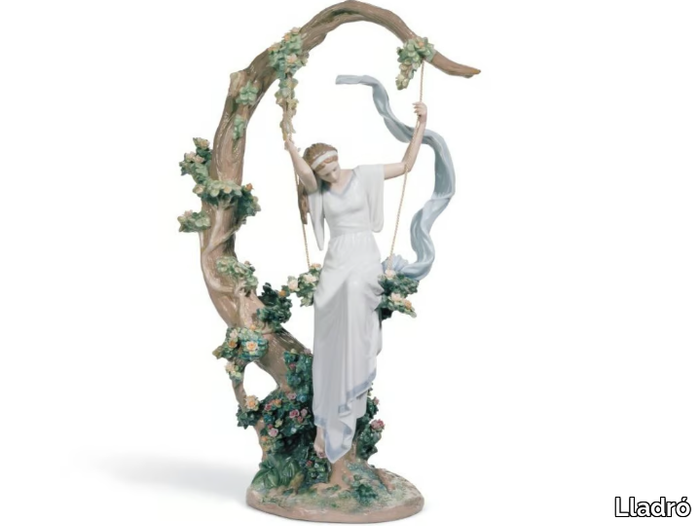 living-in-a-dream-woman-lladro-556493-relecb2c5ce.jpg