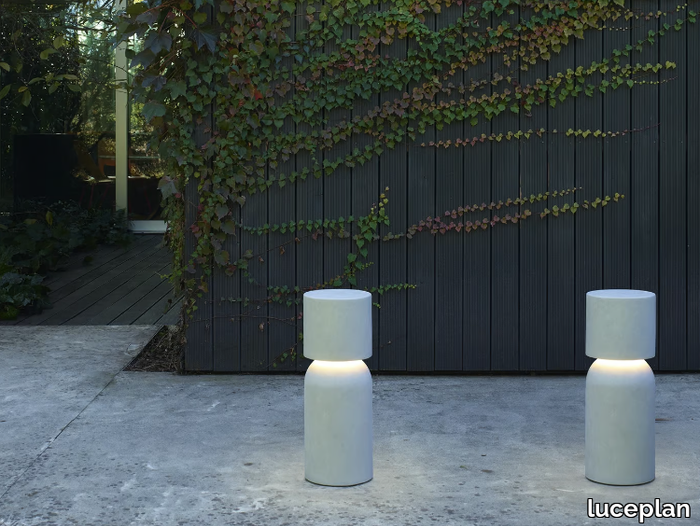 nui-bollard-light-luceplan-514766-relf4b01f57.jpg