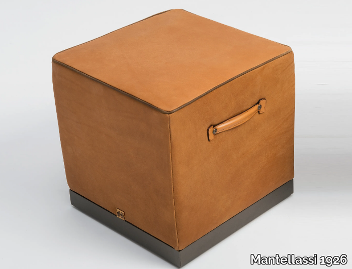 FEDRO - Square tanned leather pouf with castors _ Mantellassi 1926