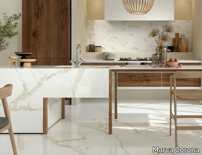 Marca-Corona_SCULTOREA-CALACATTA-ORO-FINO_6cPtIOuUR.jpeg