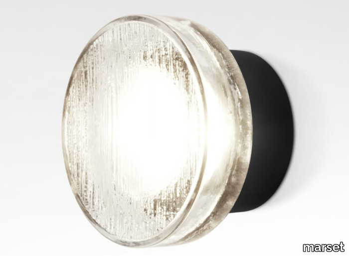 ROC - LED glass wall light _ Marset