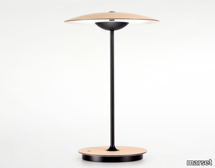 ginger-20m-laminate-table-lamp-marset-iluminacion-589423-rele61dc6bb.jpg