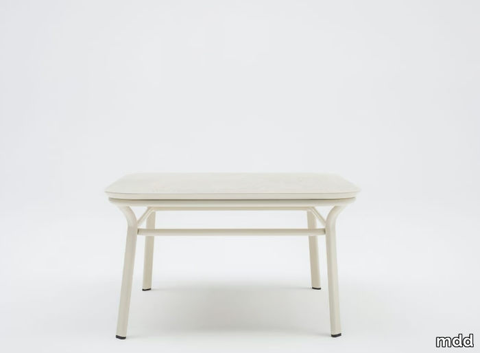 GRACE-Square-coffee-table-MDD-328221-rel32818915.jpg