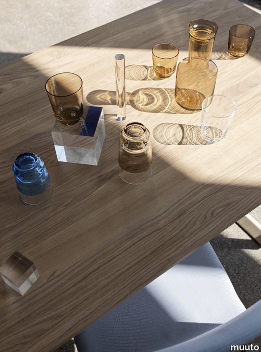 19813-en-raise-carafe-glass-dark-blue-burnt-orange-clear-muuto-org.tif