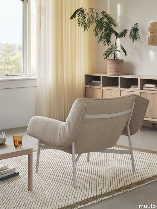 22984-en-wrap-lounge-ecriture-240-grey-workshop-coffee-table-grey-linoleum-oak-raise-pebble-brown-green-170x240-stacked-oak-muuto-org.tif