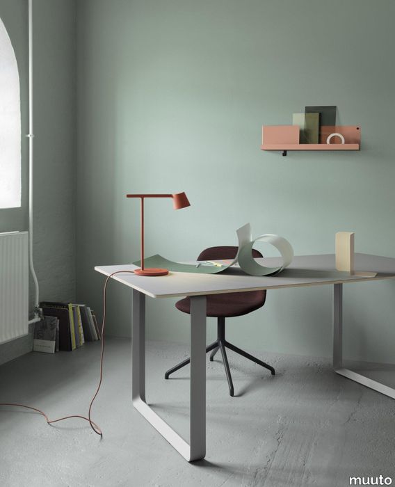 4270-en-tip-lamp-7070-table-compile-folded.tif
