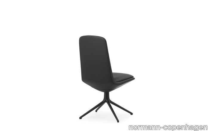 Off-Chair-Low-4L-Black-Alu-With-Cushion4.png