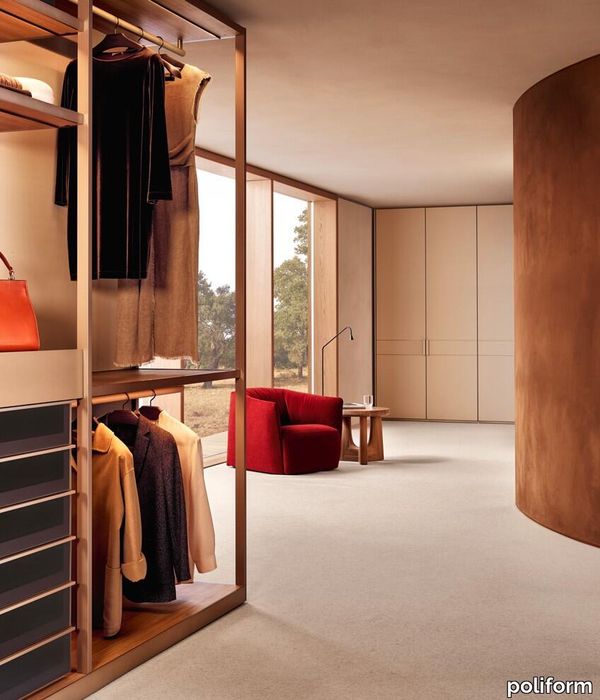 Poliform_poltrone_SANTA_MONICA_03B_amb_834x989px.jpg