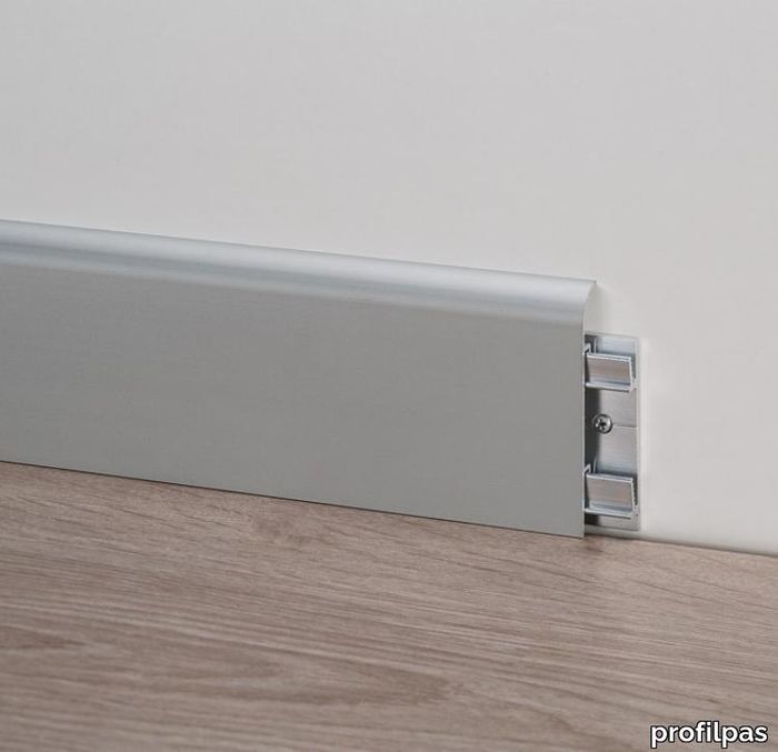 Metal Line 92 - Aluminium skirting board