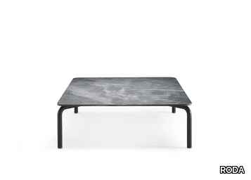 h_spool-square-coffee-table-roda-395071-relf20443c0.jpg