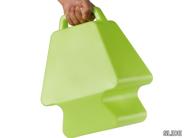 PRÊT-À-PORTER-SLIDE-341453-rel8a2d5c.jpg