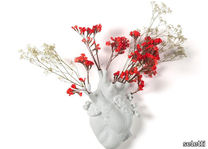 LOVE-IN-BLOOM-Seletti-323414-relbe94f55b.jpg