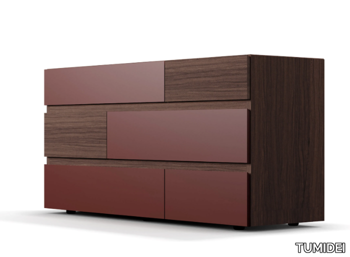STRIPE-TUMIDEI-615440-releeab5fb3.jpg