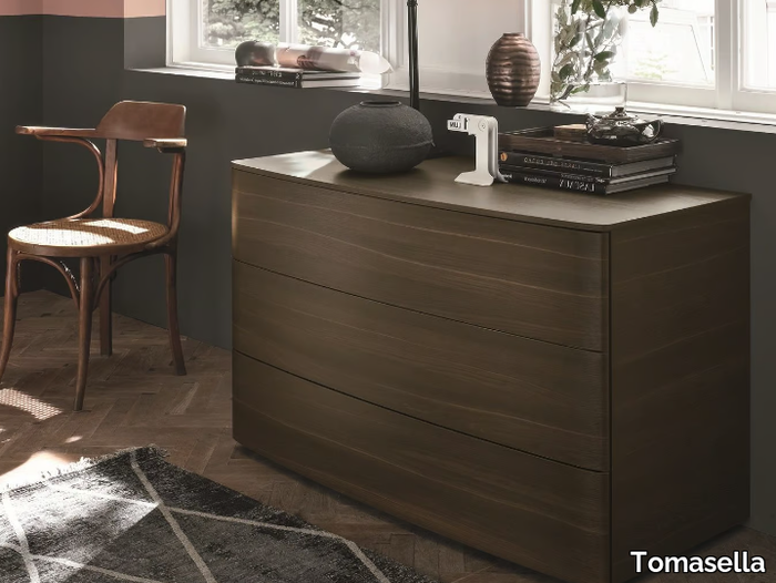 oak-chest-of-drawers-tomasella-ind-mobili-343169-relb3432eb2.jpg
