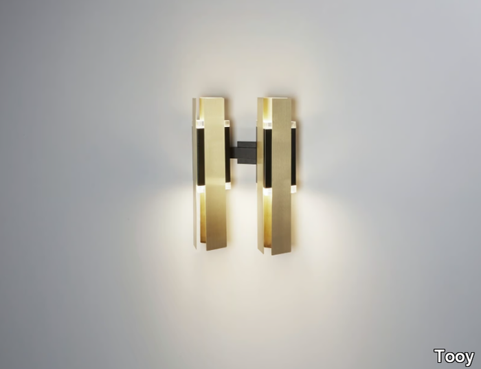 EXCALIBUR - Brass wall lamp _ Tooy