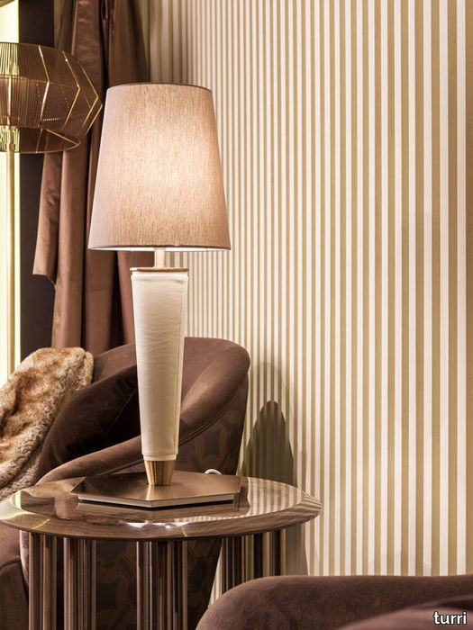 noir-table-lamp-2-768x1024.jpg