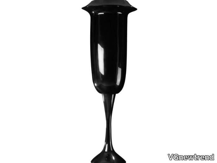 MAXI CUP - Resin vase _ VGnewtrend