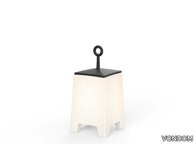 MORA-VONDOM-477180-relfd1146f8.jpg