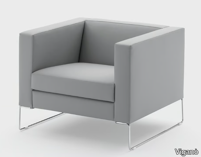 sled-base-armchair-vigano-dante-c-464477-rel35ffc9d6.jpg