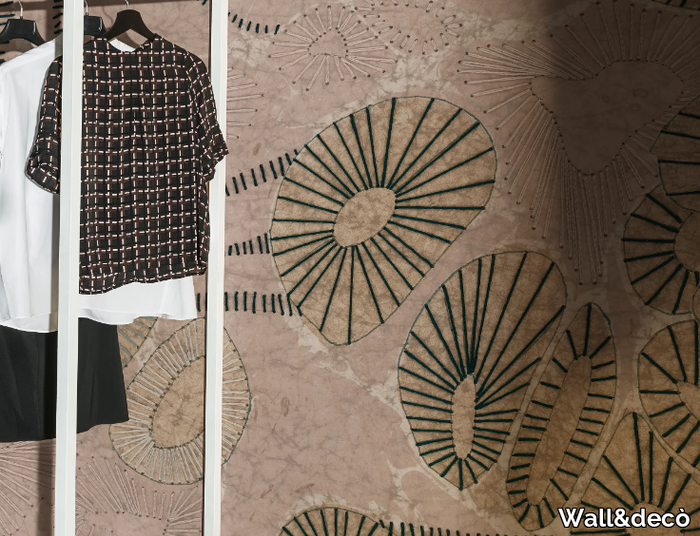 no-gravity-wall-deco-368462-rel90d3b440.jpg
