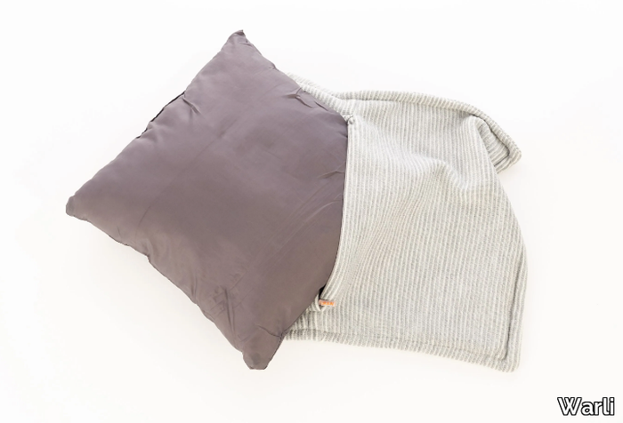 SITE-SOFT-STRIPES-Outdoor-cushion-Warli-353725-rel90bbd29a.jpg