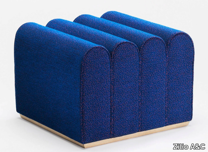 ARKAD-Modular-pouf-Zilio-A-C-334097-rel86eb5a1.jpg